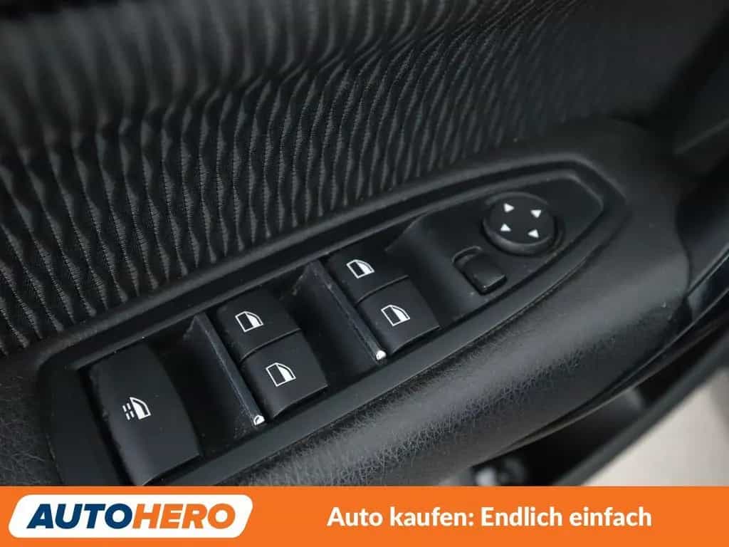 BMW 218 i *NAVI*LED*PDC*SHZ*KLIMA* 08/2018-photo-25