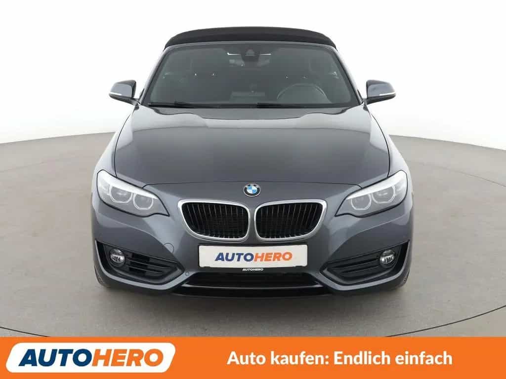 BMW 218 i *NAVI*LED*PDC*SHZ*KLIMA* 08/2018-photo-8