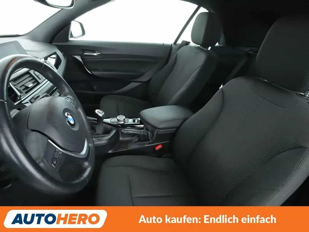 BMW 218 i *NAVI*LED*PDC*SHZ*KLIMA* 08/2018-photo-9