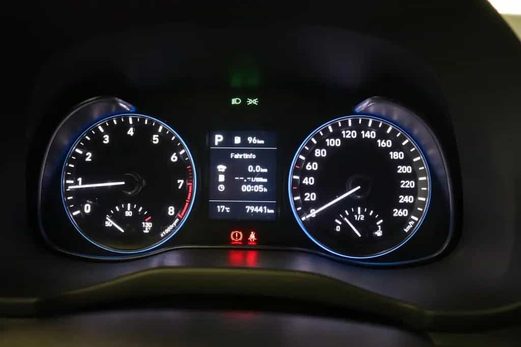 Hyundai KONA Style 2WD PDC Navi Kamera Tempomat DAB+ 05/2019-photo-14