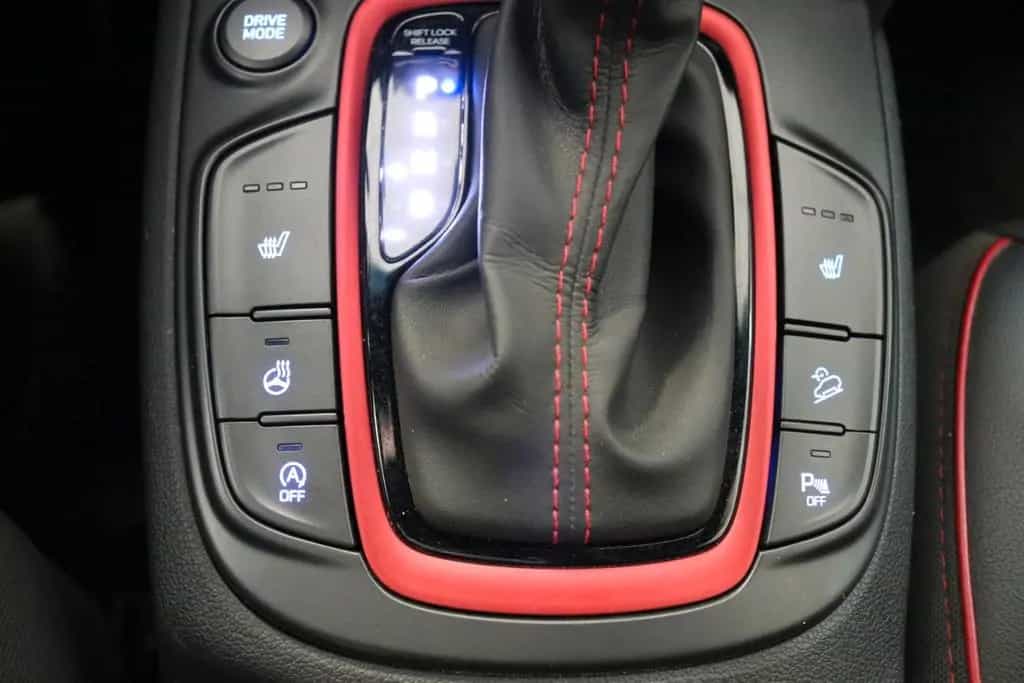 Hyundai KONA Style 2WD PDC Navi Kamera Tempomat DAB+ 05/2019-photo-17