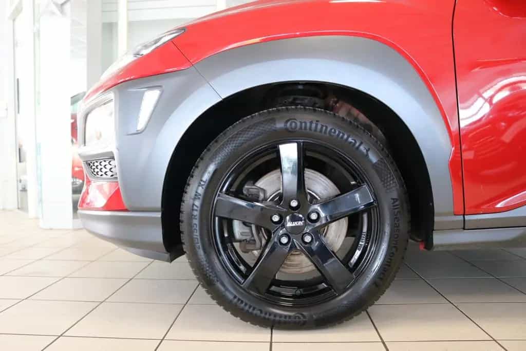 Hyundai KONA Style 2WD PDC Navi Kamera Tempomat DAB+ 05/2019-photo-2