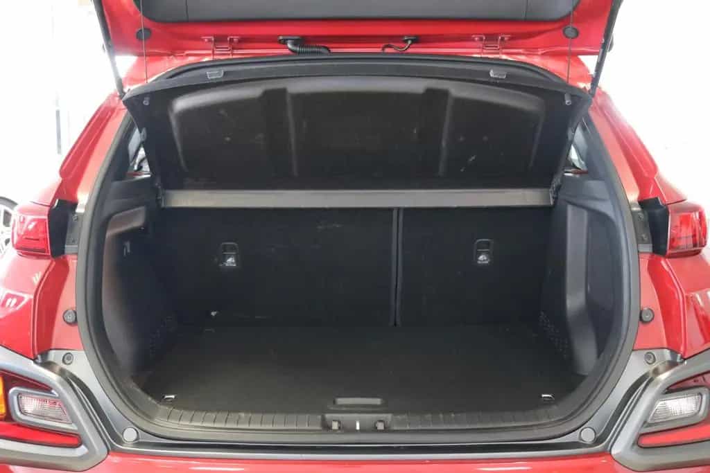 Hyundai KONA Style 2WD PDC Navi Kamera Tempomat DAB+ 05/2019-photo-7