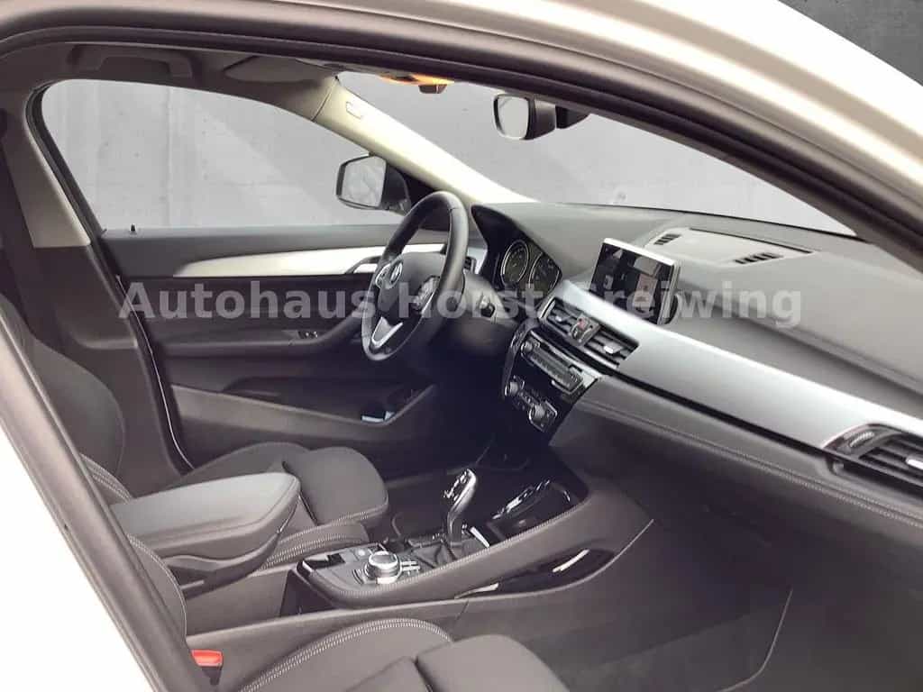 BMW X2 sDrive 18 d Advantage 11/2022-photo-10