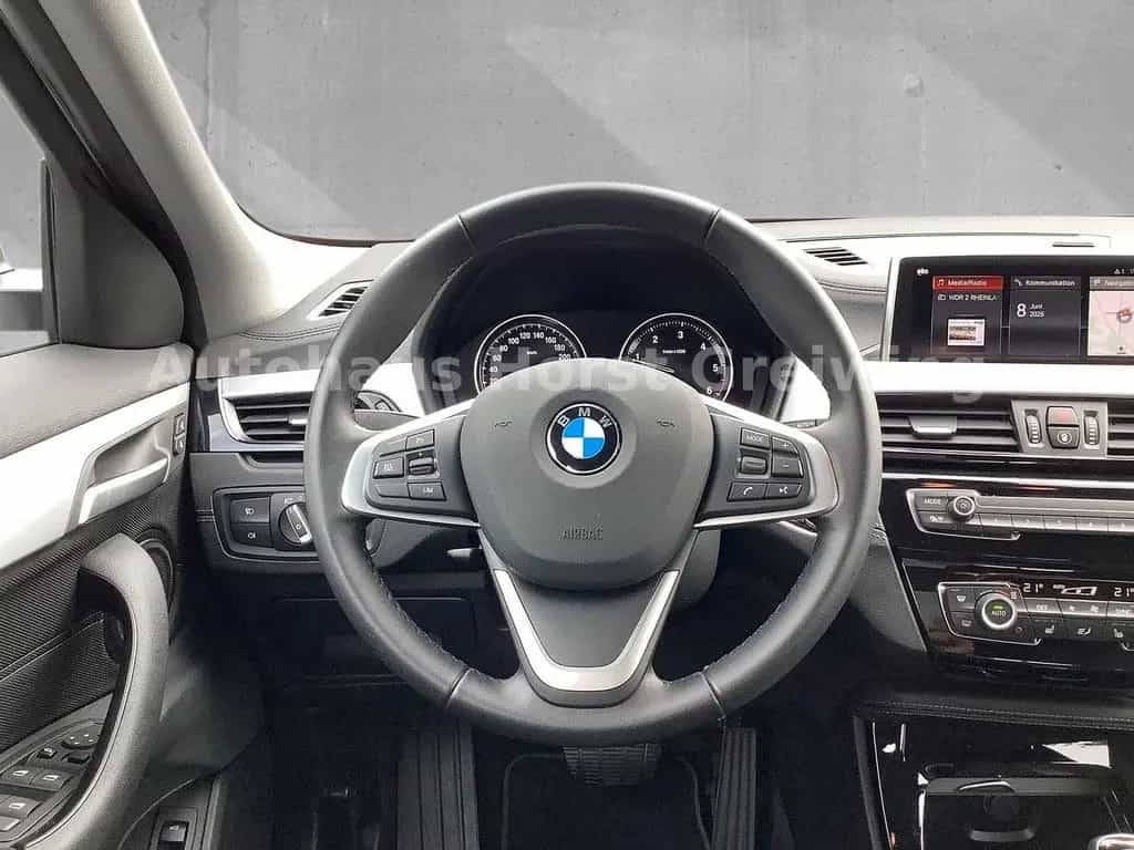 BMW X2 sDrive 18 d Advantage 11/2022-photo-13