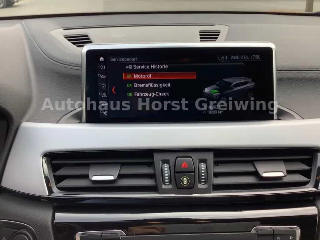 BMW X2 sDrive 18 d Advantage 11/2022-photo-16