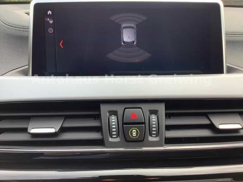 BMW X2 sDrive 18 d Advantage 11/2022-photo-18