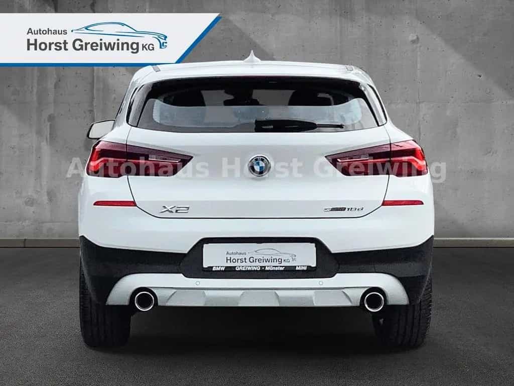 BMW X2 sDrive 18 d Advantage 11/2022-photo-3