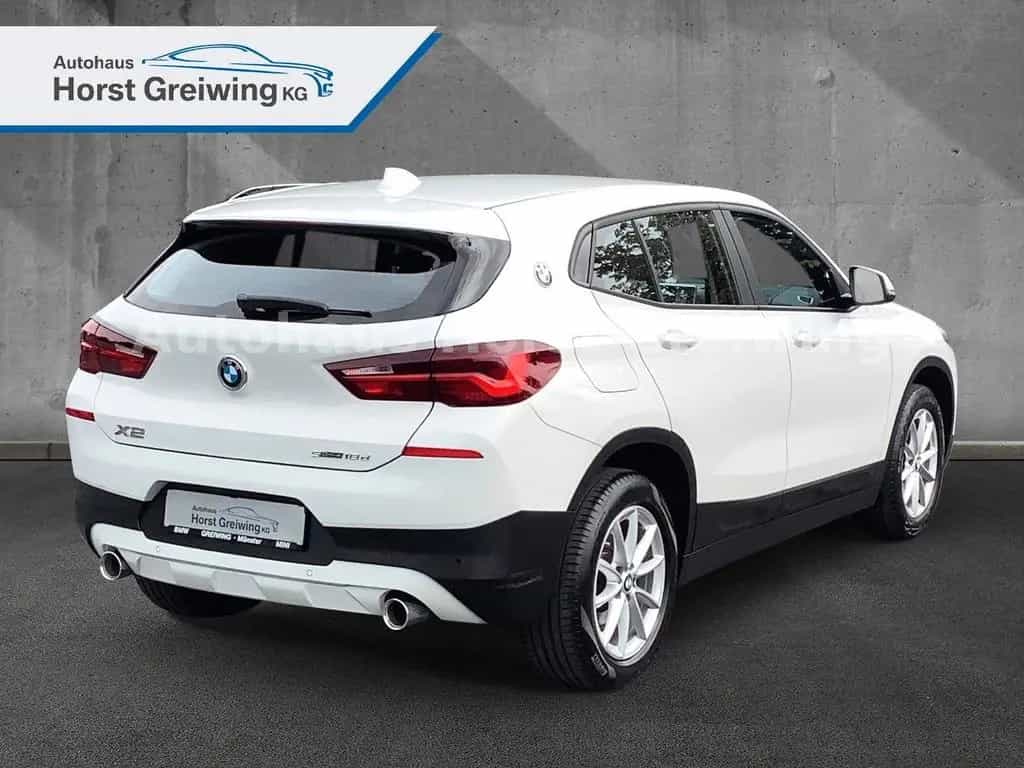 BMW X2 sDrive 18 d Advantage 11/2022-photo-4