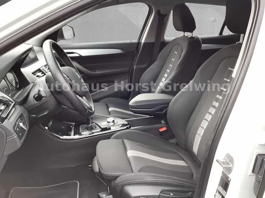 BMW X2 sDrive 18 d Advantage 11/2022-photo-8