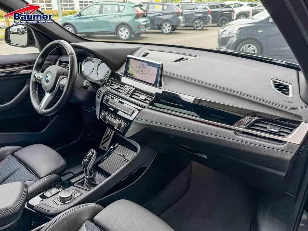 BMW X1 sDrive20i M Sport DSG +Wartung & Verschleiß 06/2022-photo-12