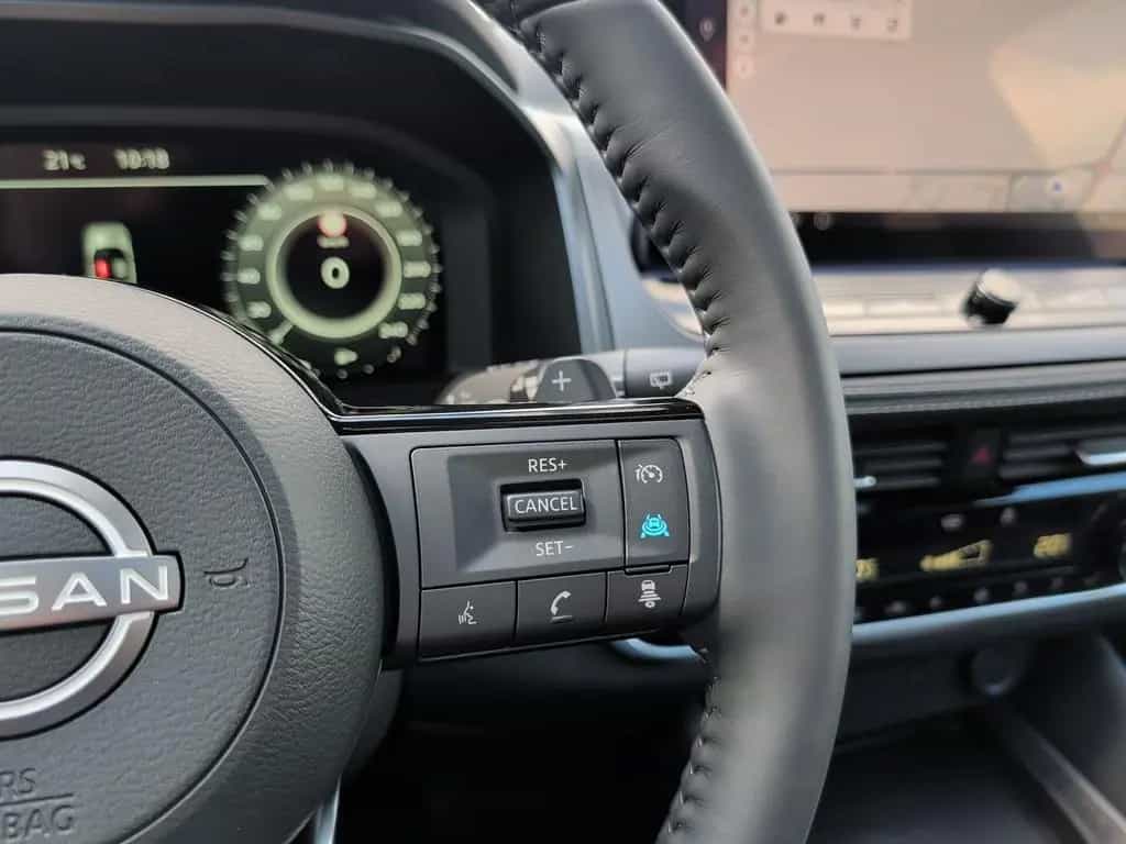 Nissan Qashqai 4x4 tekna Leder+Pano+ProPILOT+19Z+HUD+Ma 03/2026-photo-19