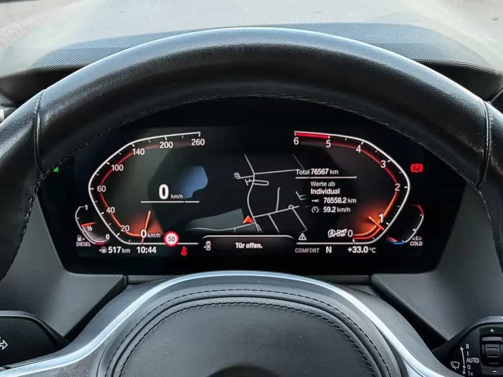 BMW 118 d M-PAKET+HIFI+SHZ+NAVI+PDC+LORDOSE 04/2022-photo-13
