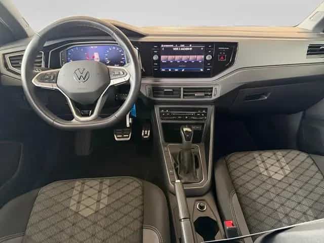 Volkswagen Taigo 1.5TSI DSG R-Line+NAVI+KAMERA+SHZ+AHK+ 11/2024-photo-13