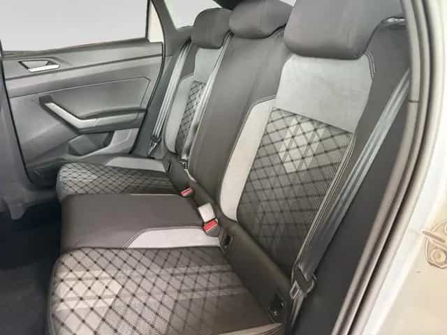 Volkswagen Taigo 1.5TSI DSG R-Line+NAVI+KAMERA+SHZ+AHK+ 11/2024-photo-17