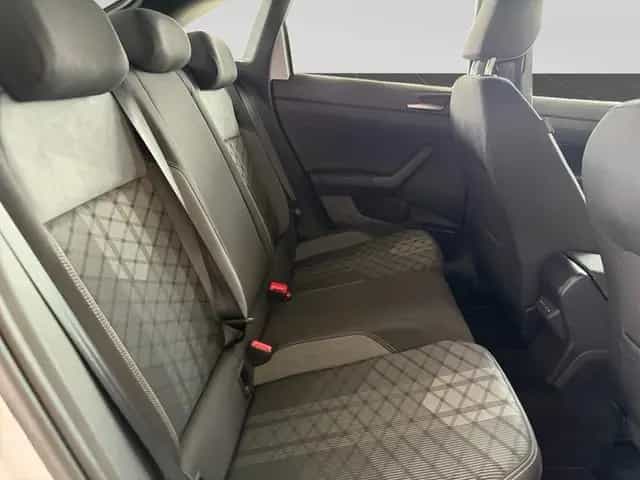 Volkswagen Taigo 1.5TSI DSG R-Line+NAVI+KAMERA+SHZ+AHK+ 11/2024-photo-19