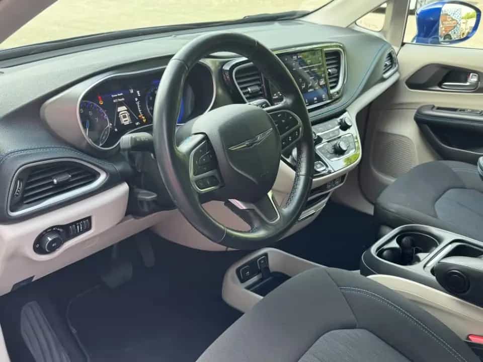 Chrysler Pacifica 3.6 LX touring Allrad PDC ACC UFF 07/2021-photo-4