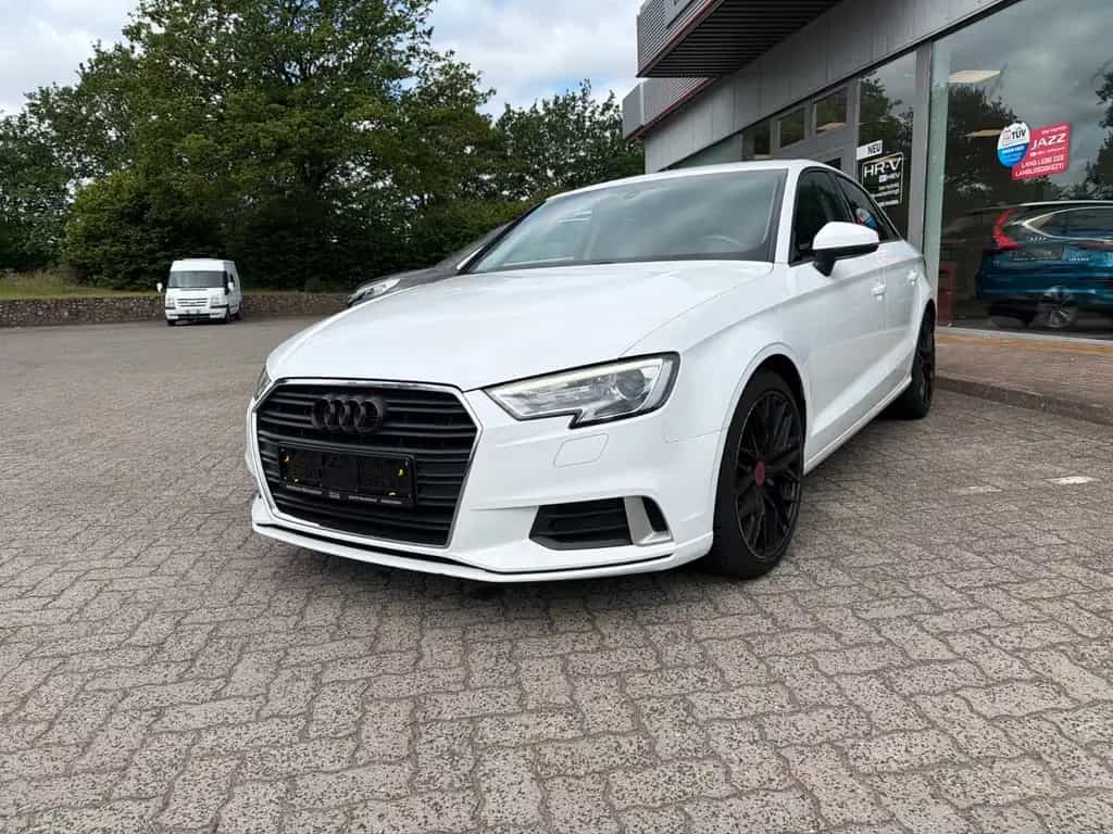 Audi A3 Limousine sport 07/2018-photo-0