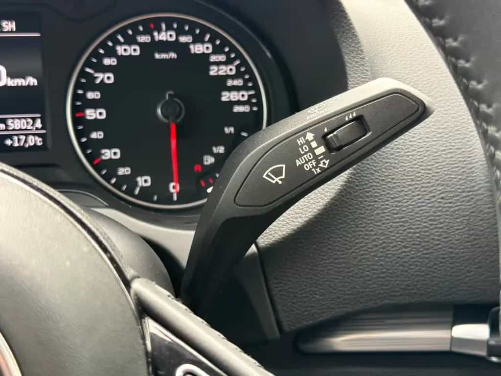Audi A3 Limousine sport 07/2018-photo-22