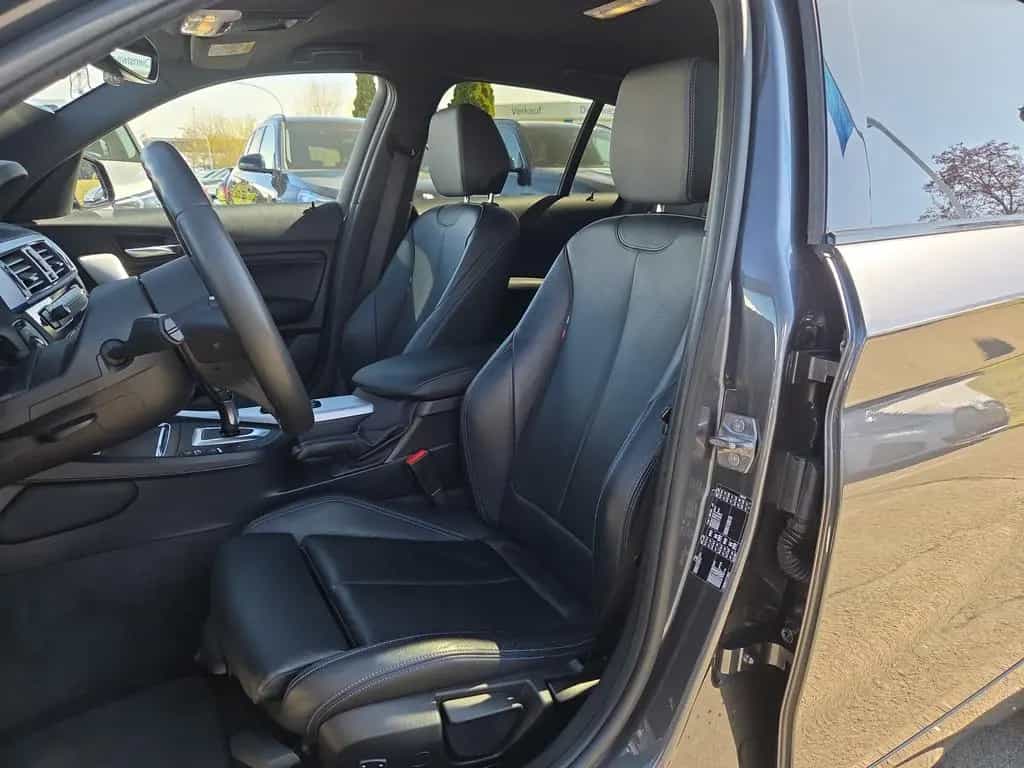BMW 118 i 5-Türer LED Tempomat USB Klimaaut. Shz PDC 07/2019-photo-11