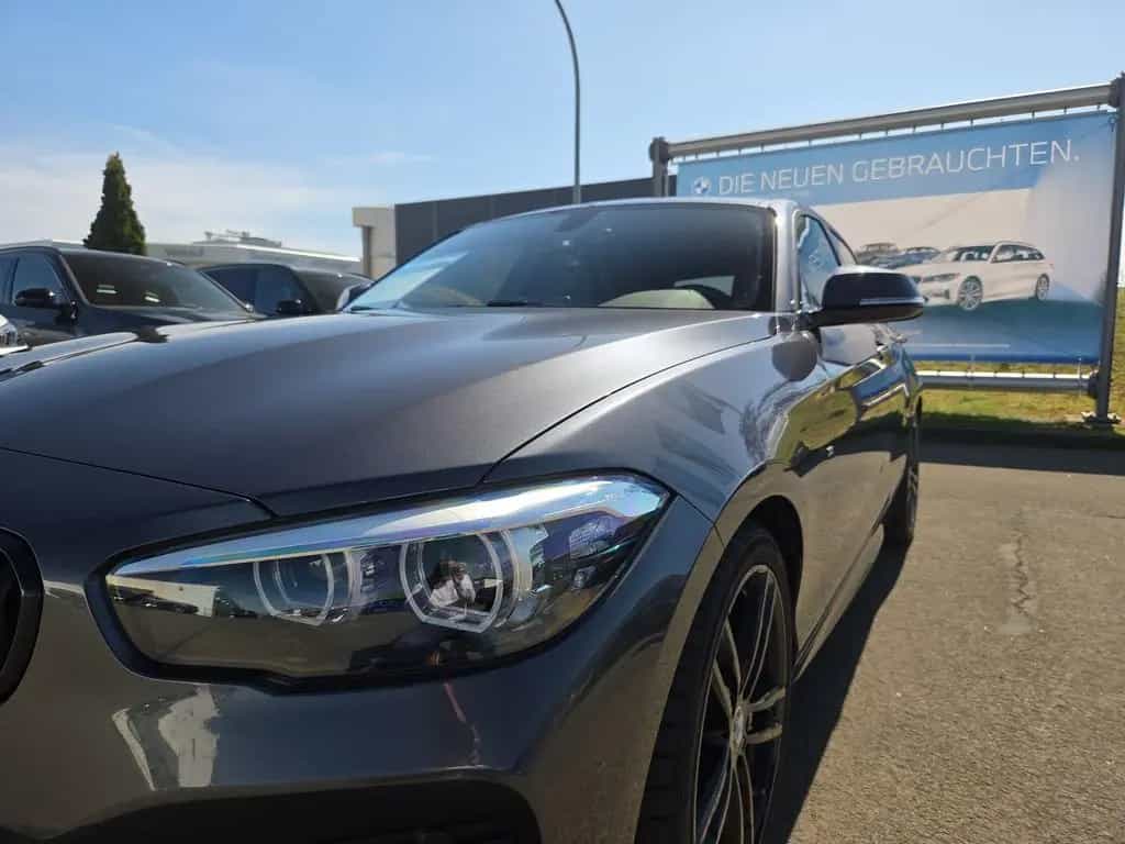 BMW 118 i 5-Türer LED Tempomat USB Klimaaut. Shz PDC 07/2019-photo-8