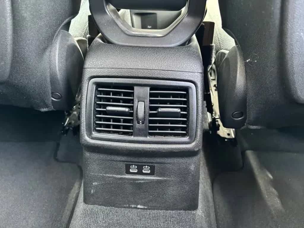 BMW X1 xDrive20i Advantage AHK/HUD/NAVI 07/2020-photo-17