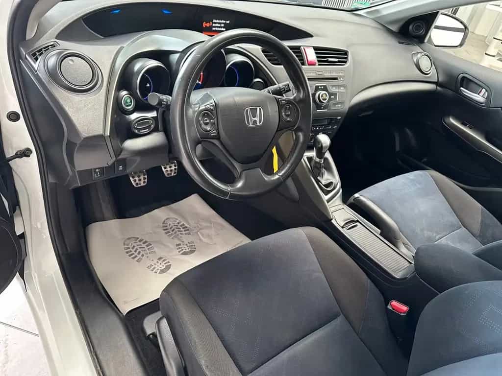 Honda Civic 1.8 i-VTEC Sport Klimaaut.* 04/2013-photo-4