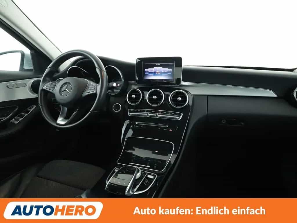 Mercedes-Benz C 180 C-Klasse C 180 CGI Avantgarde Aut.*NAVI*LED*PDC* 09/2017-photo-12