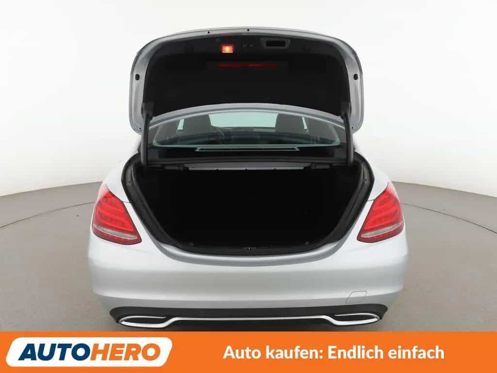 Mercedes-Benz C 180 C-Klasse C 180 CGI Avantgarde Aut.*NAVI*LED*PDC* 09/2017-photo-16