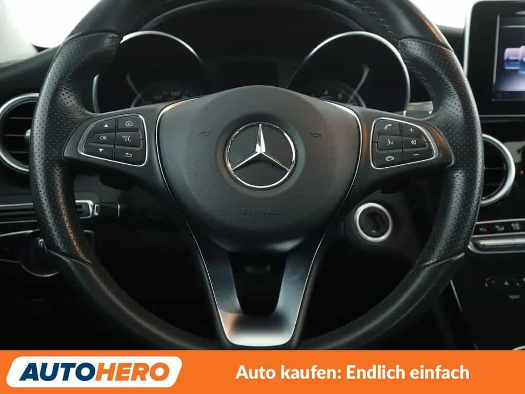 Mercedes-Benz C 180 C-Klasse C 180 CGI Avantgarde Aut.*NAVI*LED*PDC* 09/2017-photo-18