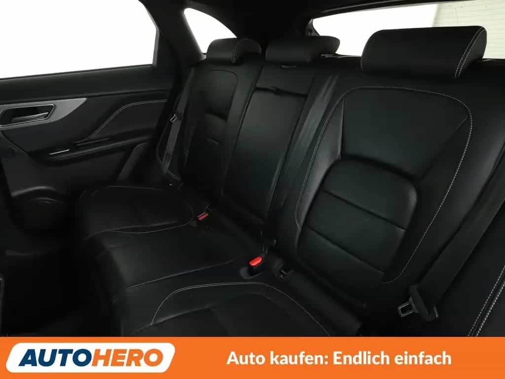 Jaguar F-Pace 25t Chequered Flag AWD Aut.*NAVI*LED*ACC* 02/2021-photo-13