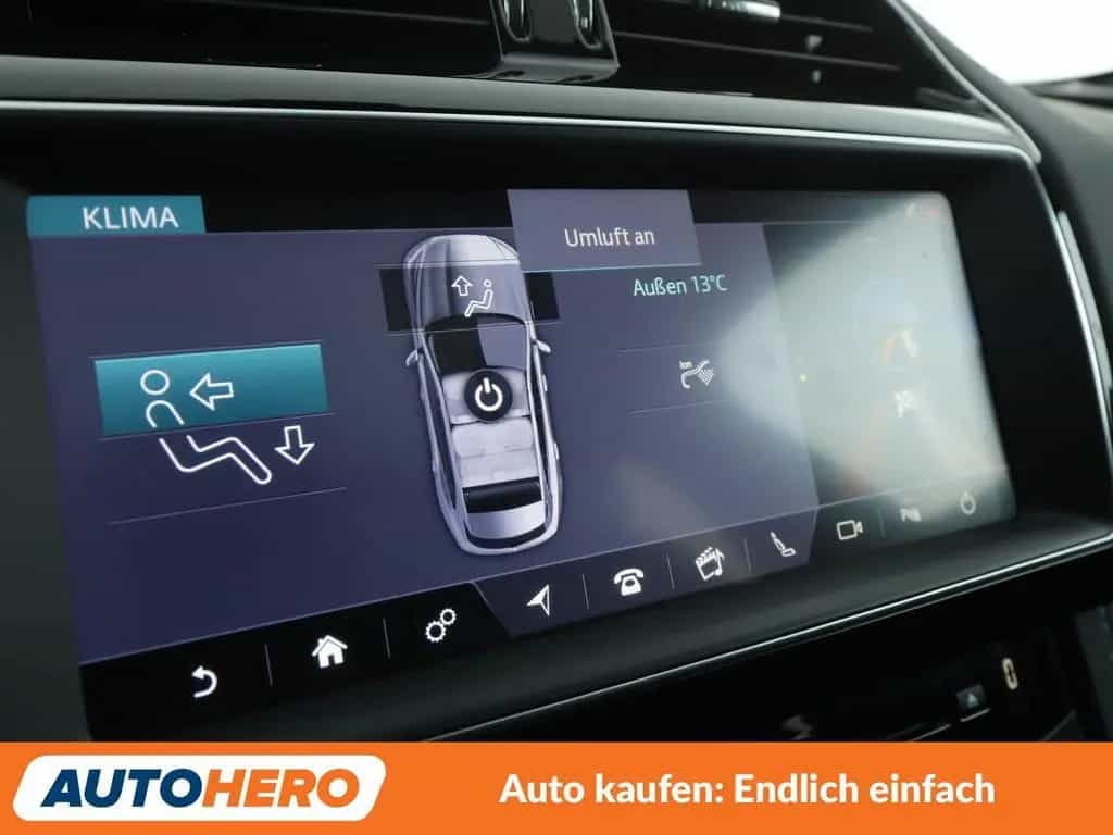 Jaguar F-Pace 25t Chequered Flag AWD Aut.*NAVI*LED*ACC* 02/2021-photo-25