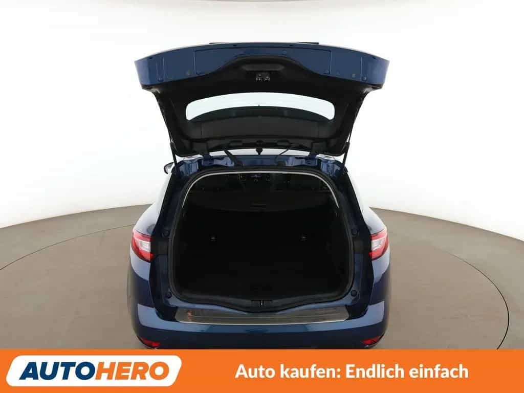 Renault Megane 1.3 TCe Limited*SHZ*TEMPO*KLIMA*GARANTIE* 03/2020-photo-16