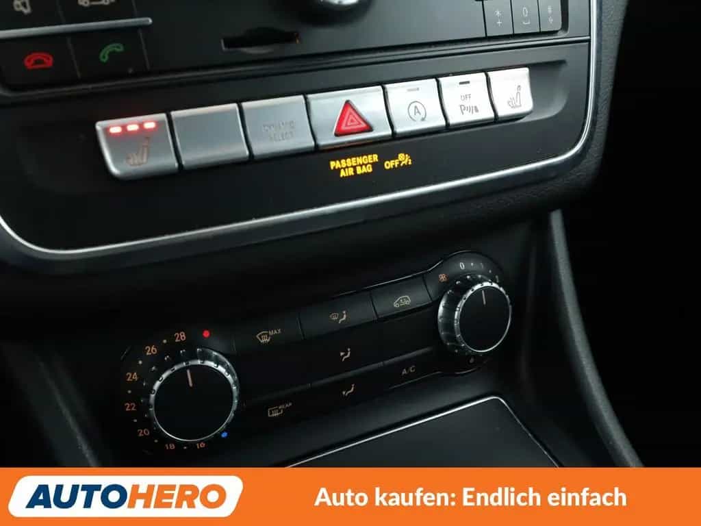 Mercedes-Benz CLA 200 Shooting Brake CLA-Klasse CLA 200 Shooting Brake Urban Aut.*LED 09/2016-photo-23