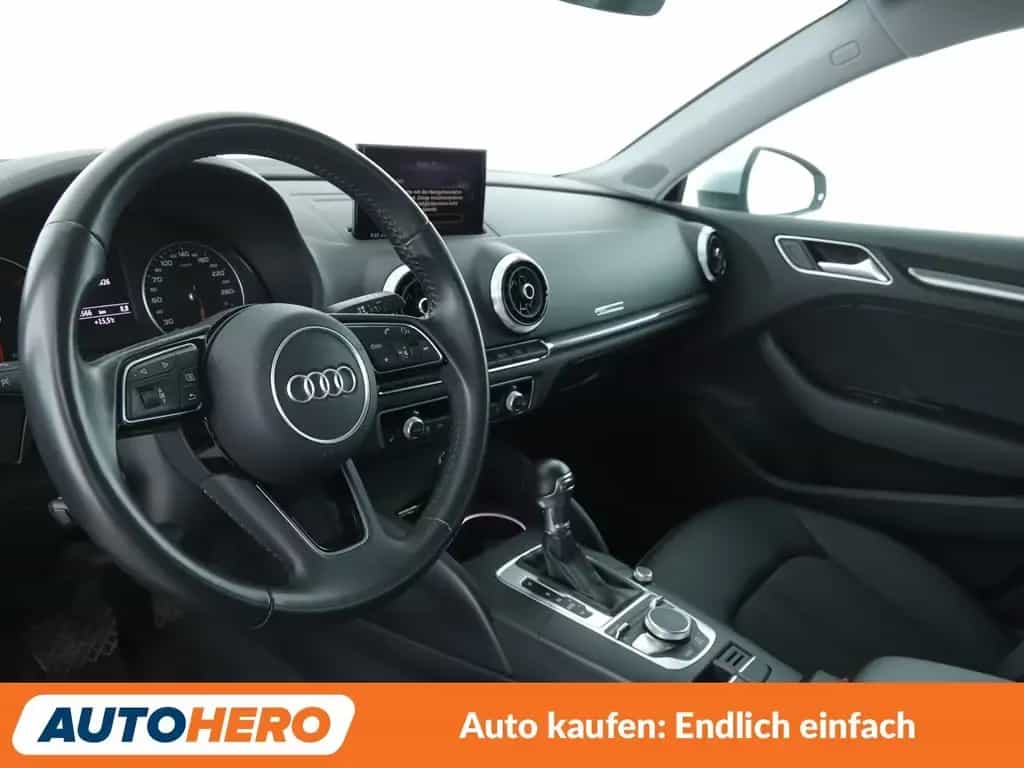 Audi A3 Sportback 1.6 TDI Design Aut.*NAVI*TEMPO*LED* 01/2019-photo-10
