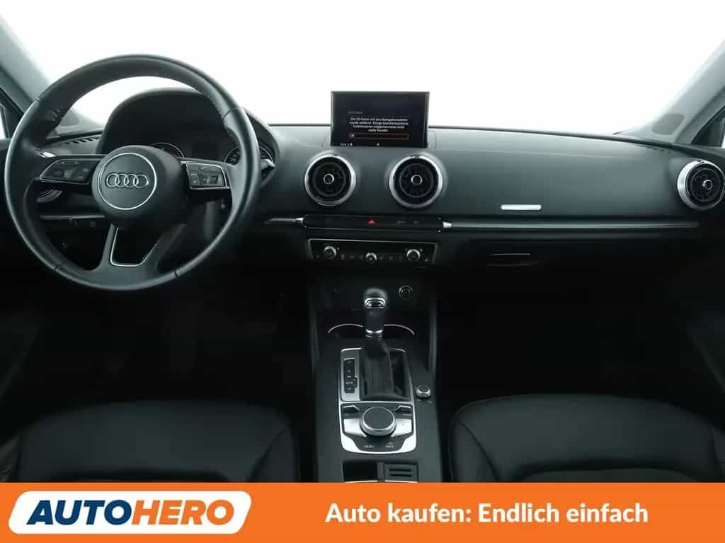 Audi A3 Sportback 1.6 TDI Design Aut.*NAVI*TEMPO*LED* 01/2019-photo-11