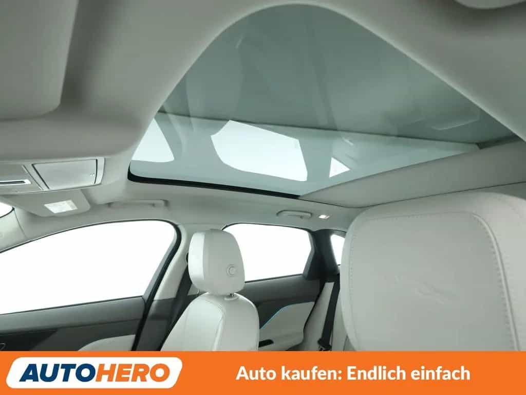 Jaguar F-Pace 30d Portfolio AWD Aut.*NAV*TEMP*360CAM* 09/2016-photo-27