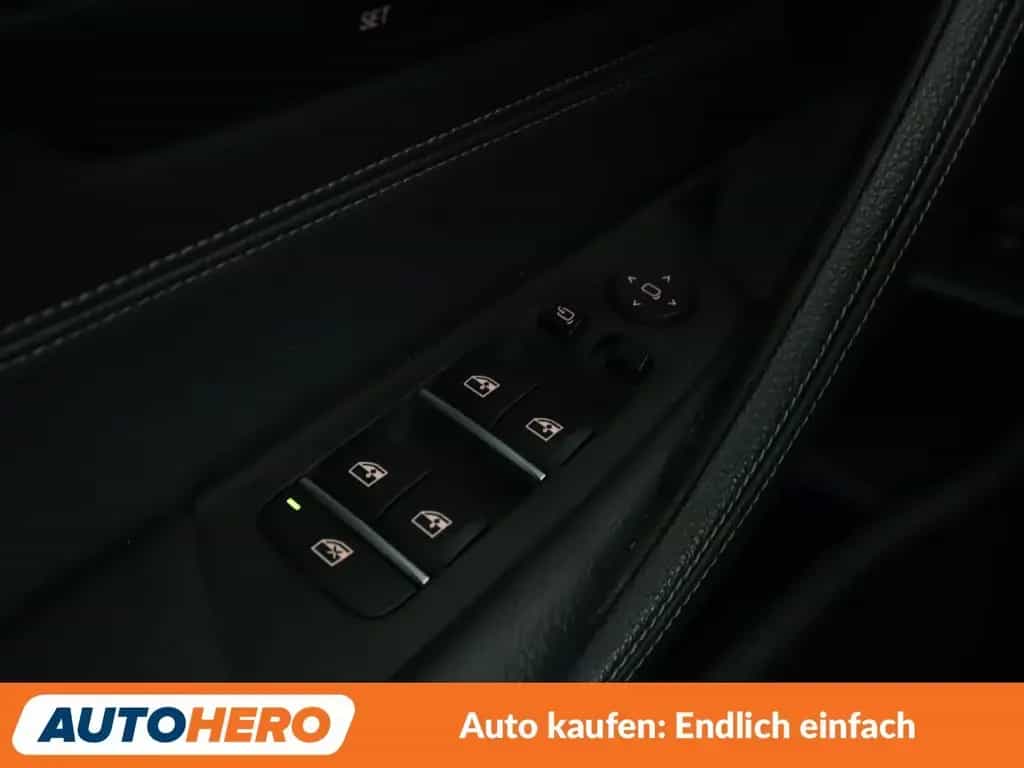 BMW 540 i xDrive Aut.*NAVI*LED*CAM*HUD*SHZ*TEMPO*ALU* 11/2019-photo-26