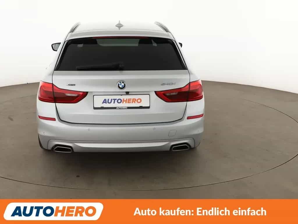 BMW 540 i xDrive Aut.*NAVI*LED*CAM*HUD*SHZ*TEMPO*ALU* 11/2019-photo-4