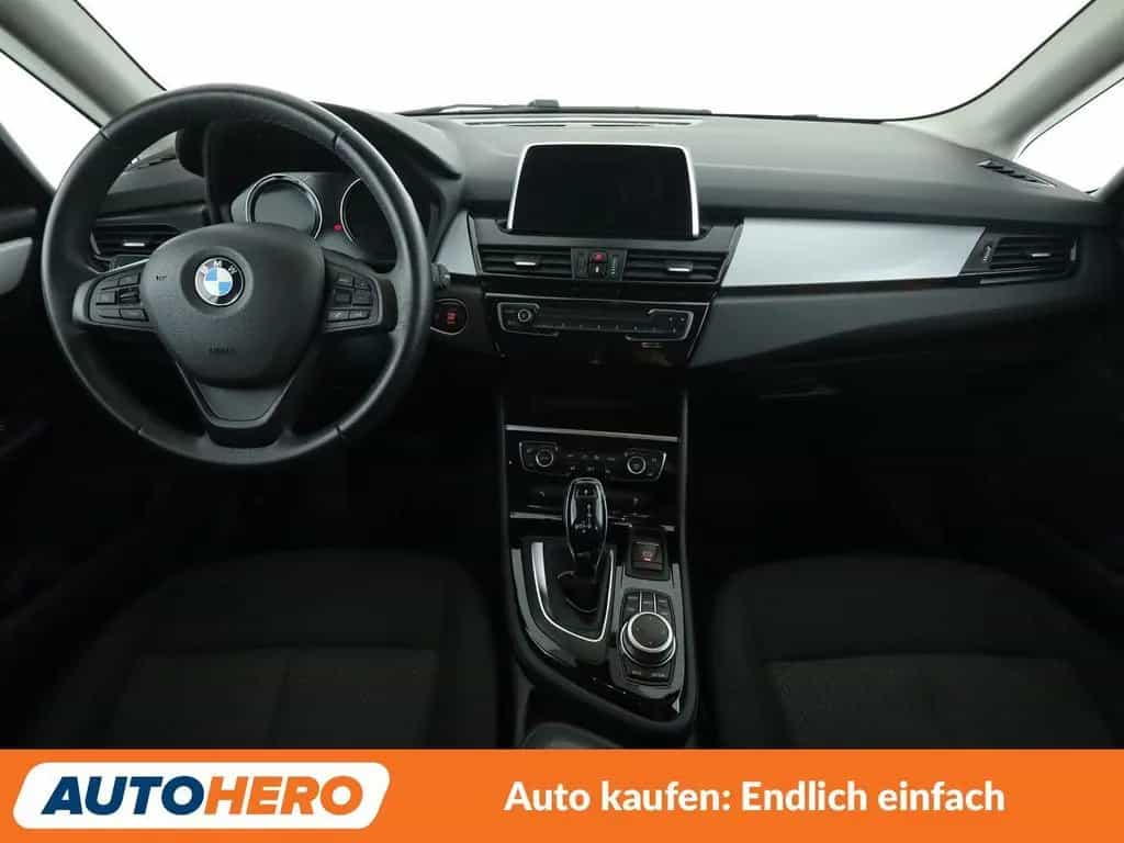 BMW 216 Active Tourer 216d Active Tourer Advantage Aut.*NAVI*TEMPO*PDC 08/2019-photo-11