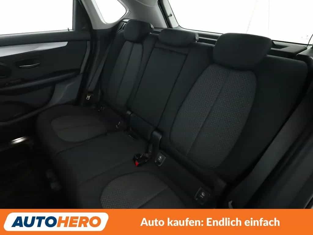 BMW 216 Active Tourer 216d Active Tourer Advantage Aut.*NAVI*TEMPO*PDC 08/2019-photo-13
