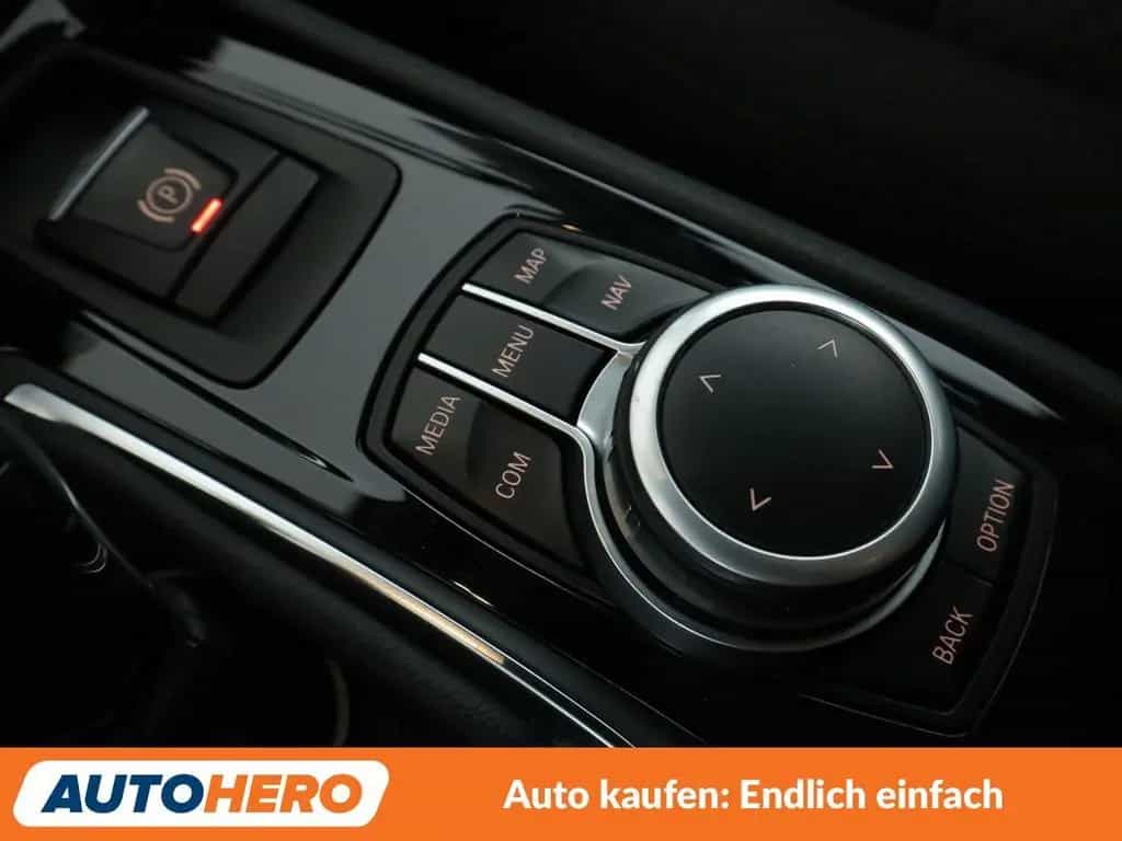 BMW 216 Active Tourer 216d Active Tourer Advantage Aut.*NAVI*TEMPO*PDC 08/2019-photo-27