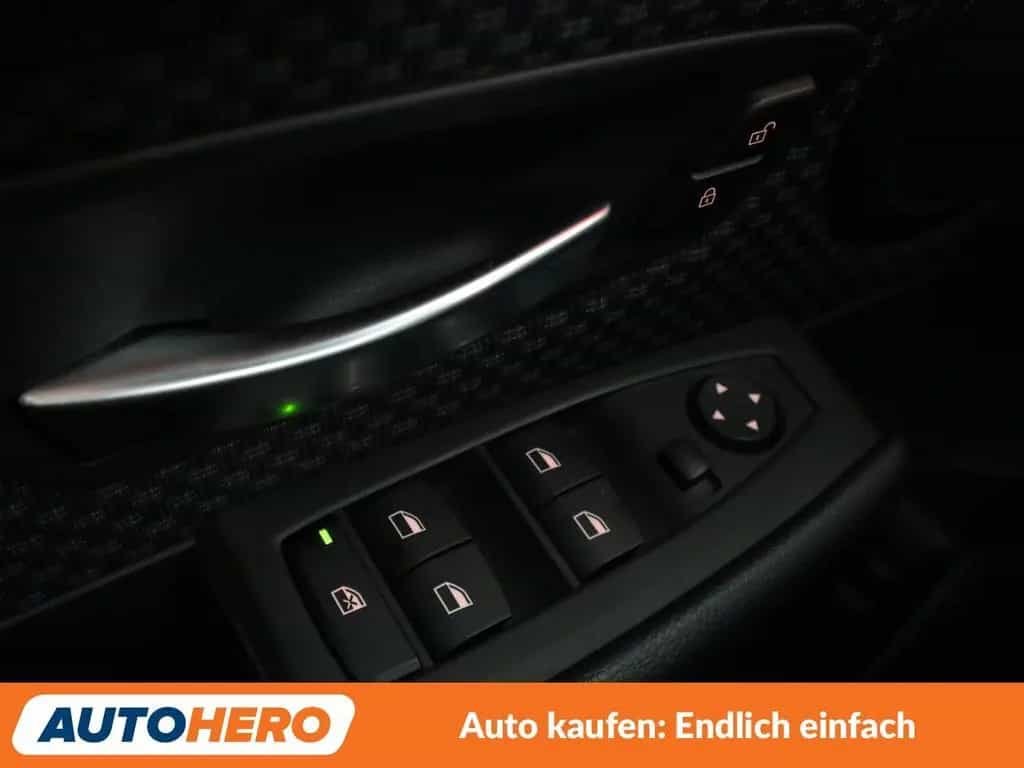 BMW 216 Active Tourer 216d Active Tourer Advantage Aut.*NAVI*TEMPO*PDC 08/2019-photo-30