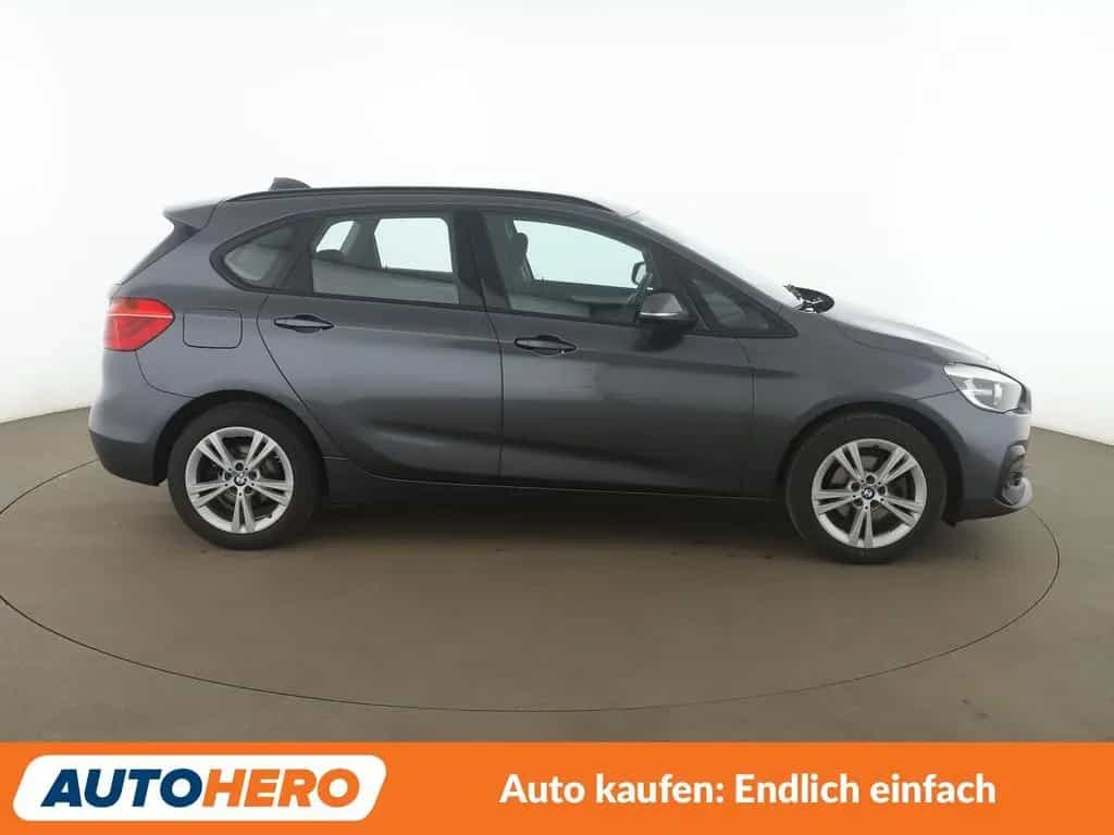 BMW 216 Active Tourer 216d Active Tourer Advantage Aut.*NAVI*TEMPO*PDC 08/2019-photo-6
