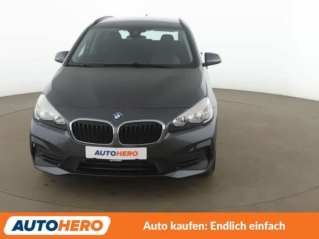 BMW 216 Active Tourer 216d Active Tourer Advantage Aut.*NAVI*TEMPO*PDC 08/2019-photo-8