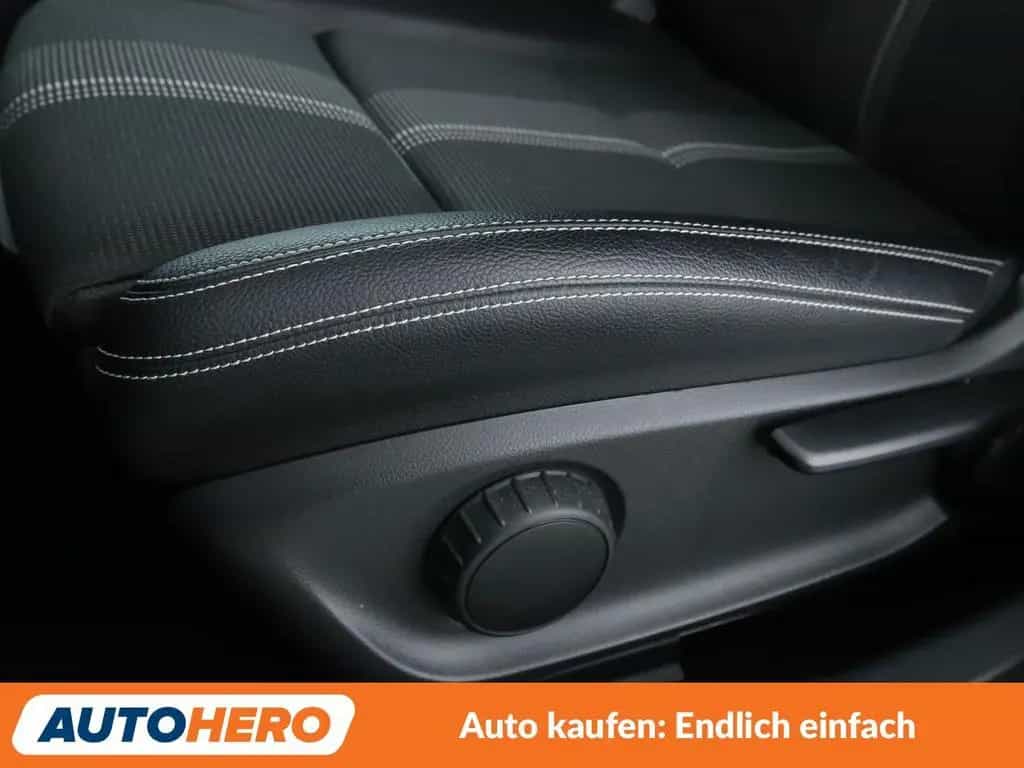 Mercedes-Benz CLA 200 Shooting Brake Urban*NAV*LED*TEMPO*SHZ* 11/2018-photo-25