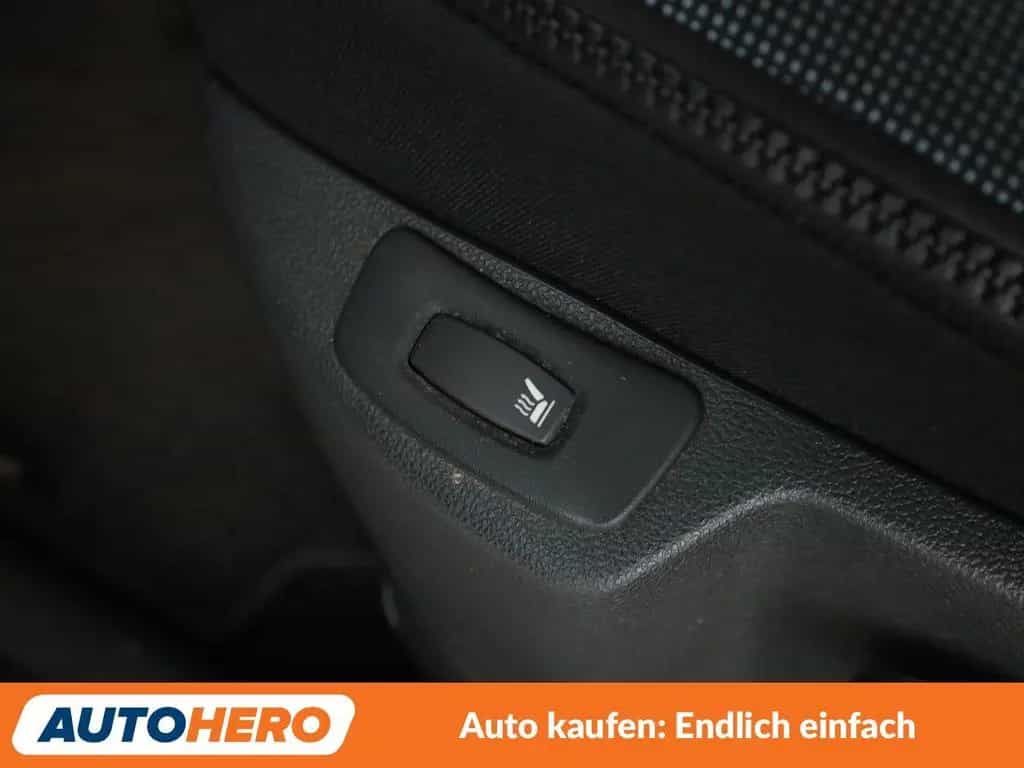 Renault Captur 1.2 TCe Energy Intens*NAVI*LED*CAM*PDC* 11/2017-photo-30