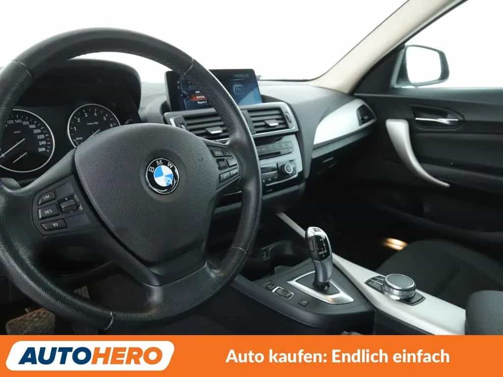 BMW 218 2er 218i Aut.*NAVI*TEMPO*PDC*SHZ*LIM*KLIMA* 12/2016-photo-10