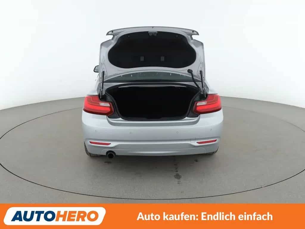 BMW 218 2er 218i Aut.*NAVI*TEMPO*PDC*SHZ*LIM*KLIMA* 12/2016-photo-16