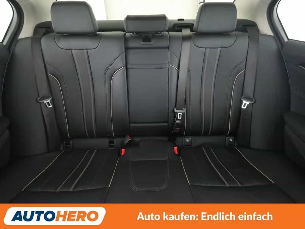 BMW 540 i Sport Line Aut.*NAVI*LED*360CAM*ACC*SHZ* 09/2017-photo-15